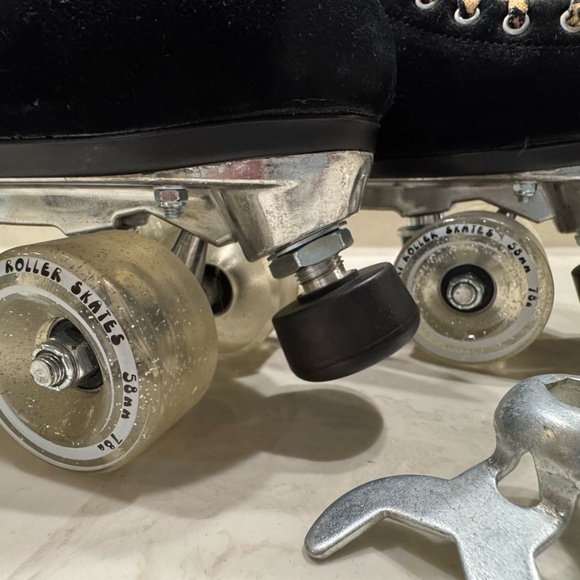 Moxie Panther Outdoor Roller Skates - Picture 14 of 14